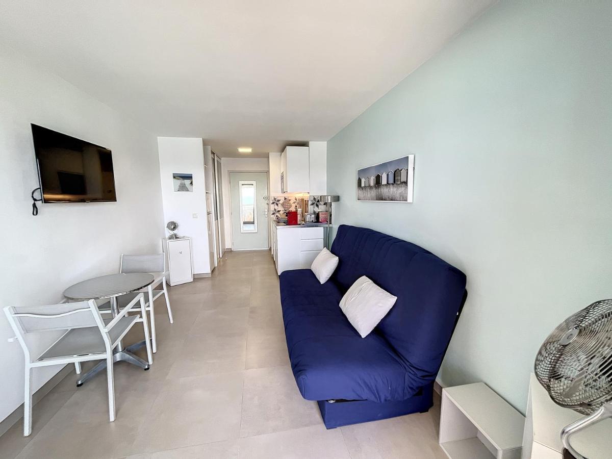 Studio With Beautiful Sea View And Direct Beach Access Cannes Bagian luar foto